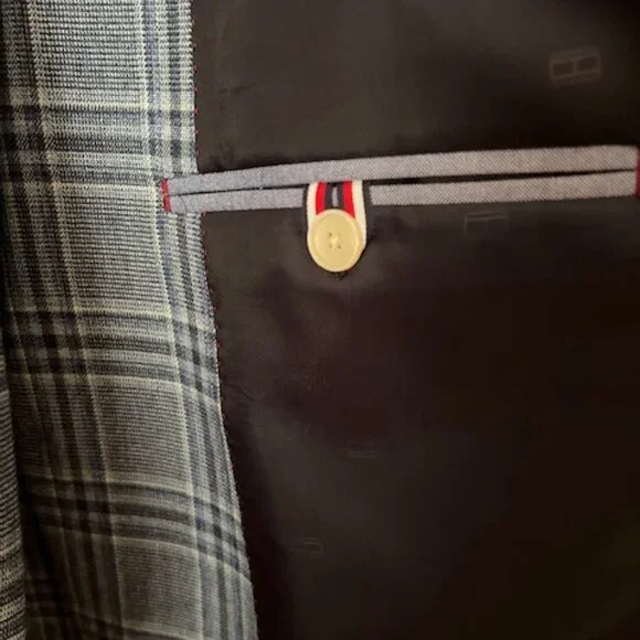 Tommy Hilfiger blue plaid sport coat - Picture 6 of 7